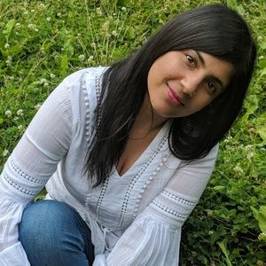 Meet your Posher, Priya